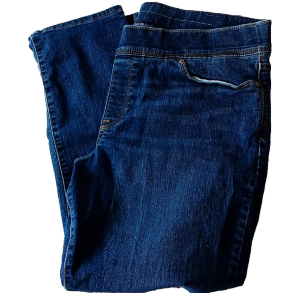 LEVI STRAUSSE DENIM JEANS